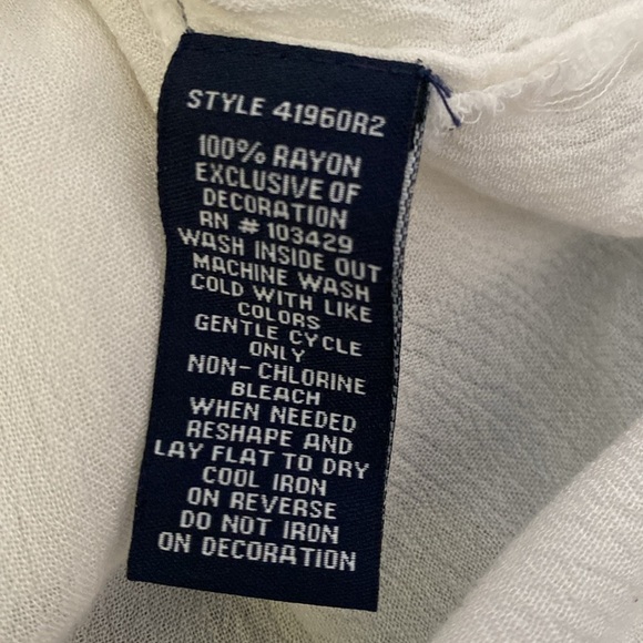 Terre Bleue Boho Embroidered Off the Shoulder Blouse women’s Size Large - Picture 6 of 6